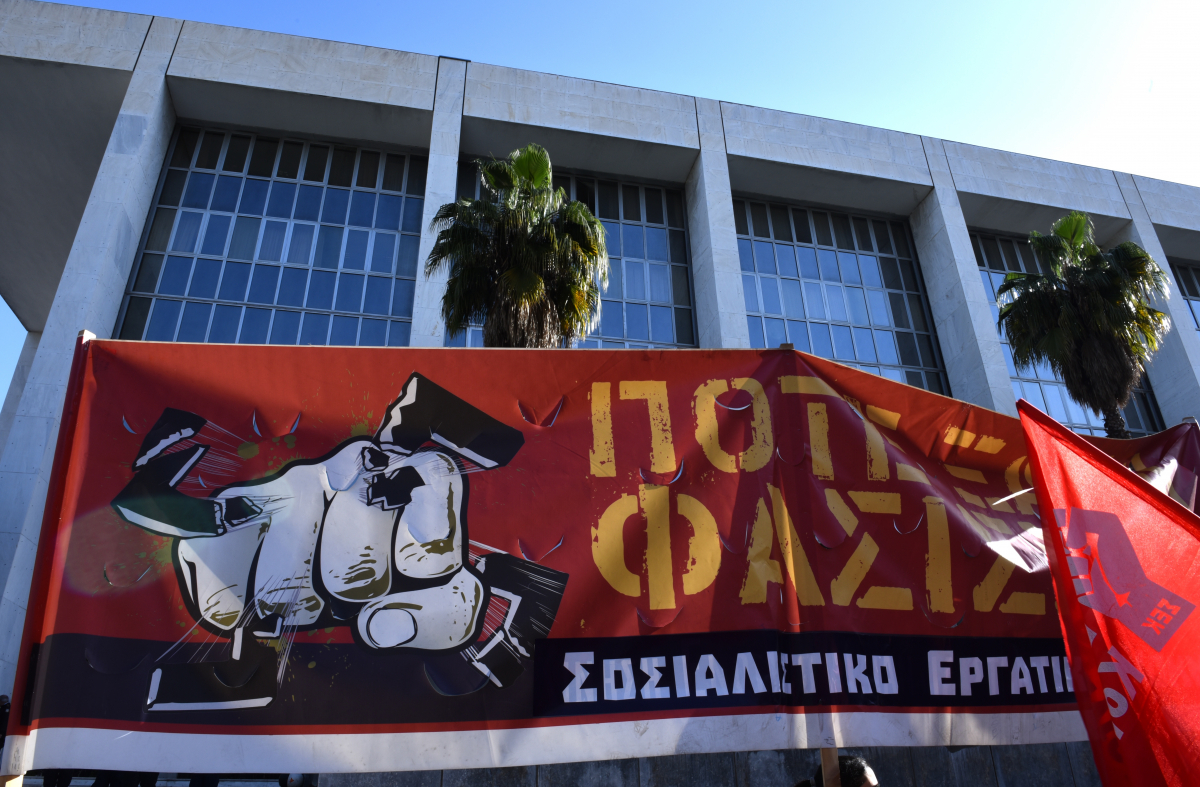 Κινητοποίηση στον Ασπρόπυργο – Καταγγέλλουν πογκρόμ εναντίον μεταναστών