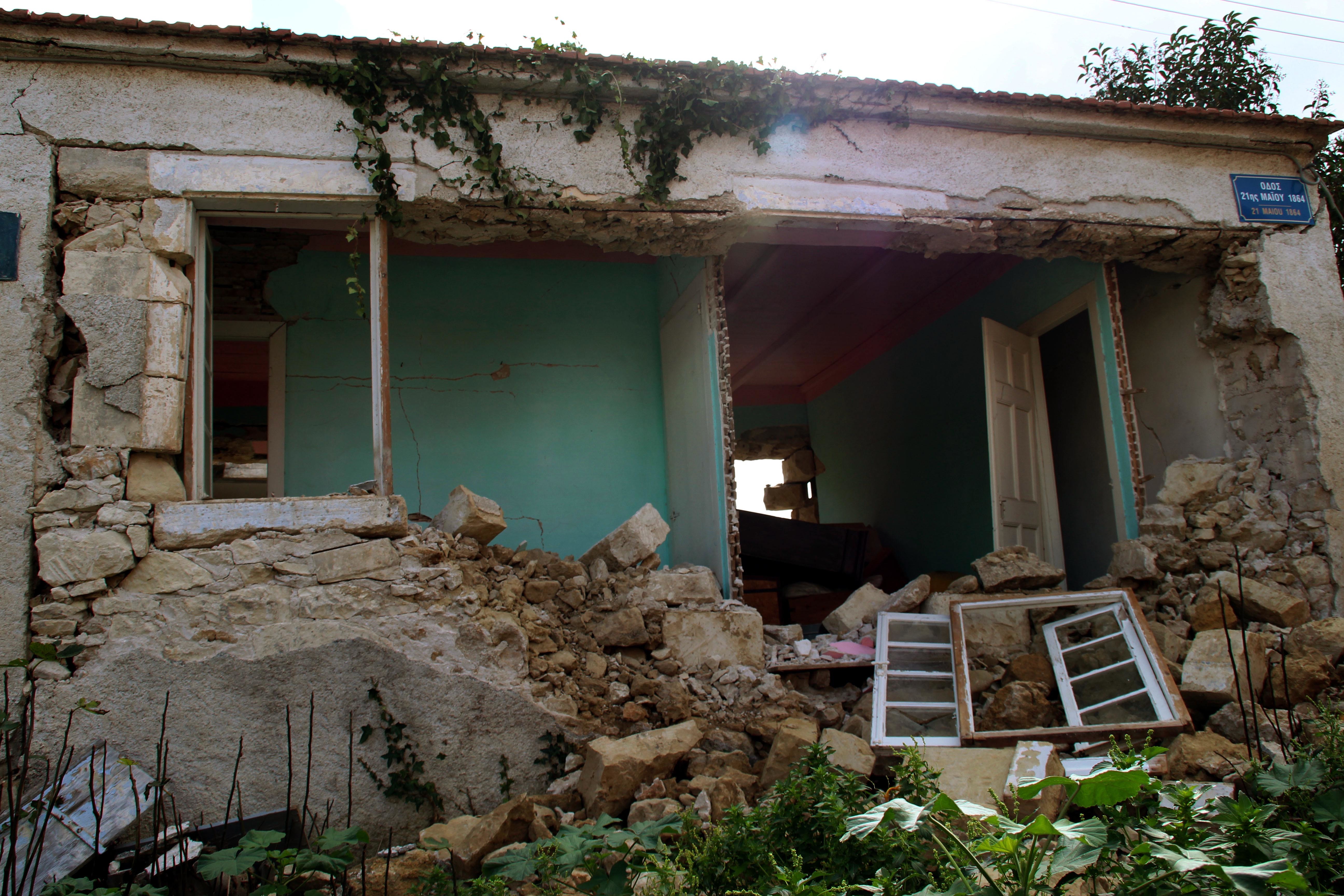 Κατεδαφιστέα κρίθηκαν 82 σπίτια στην Κεφαλονιά