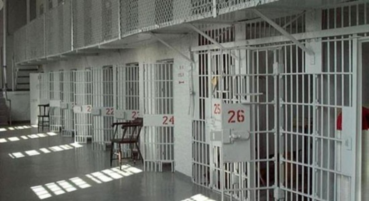 Φυλακές Κορίνθου: “70 κρεβάτια για 84 κρατούμενους” καταγγέλλει η ΑΝΤΑΡΣΥΑ