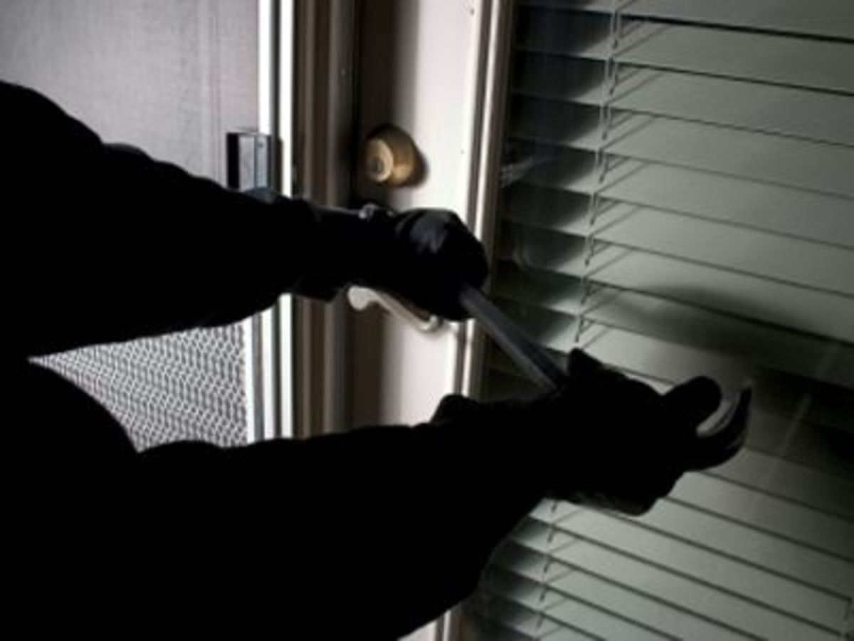 Κέρκυρα: Οι κλέφτες έπεσαν πάνω στην περιπολία…