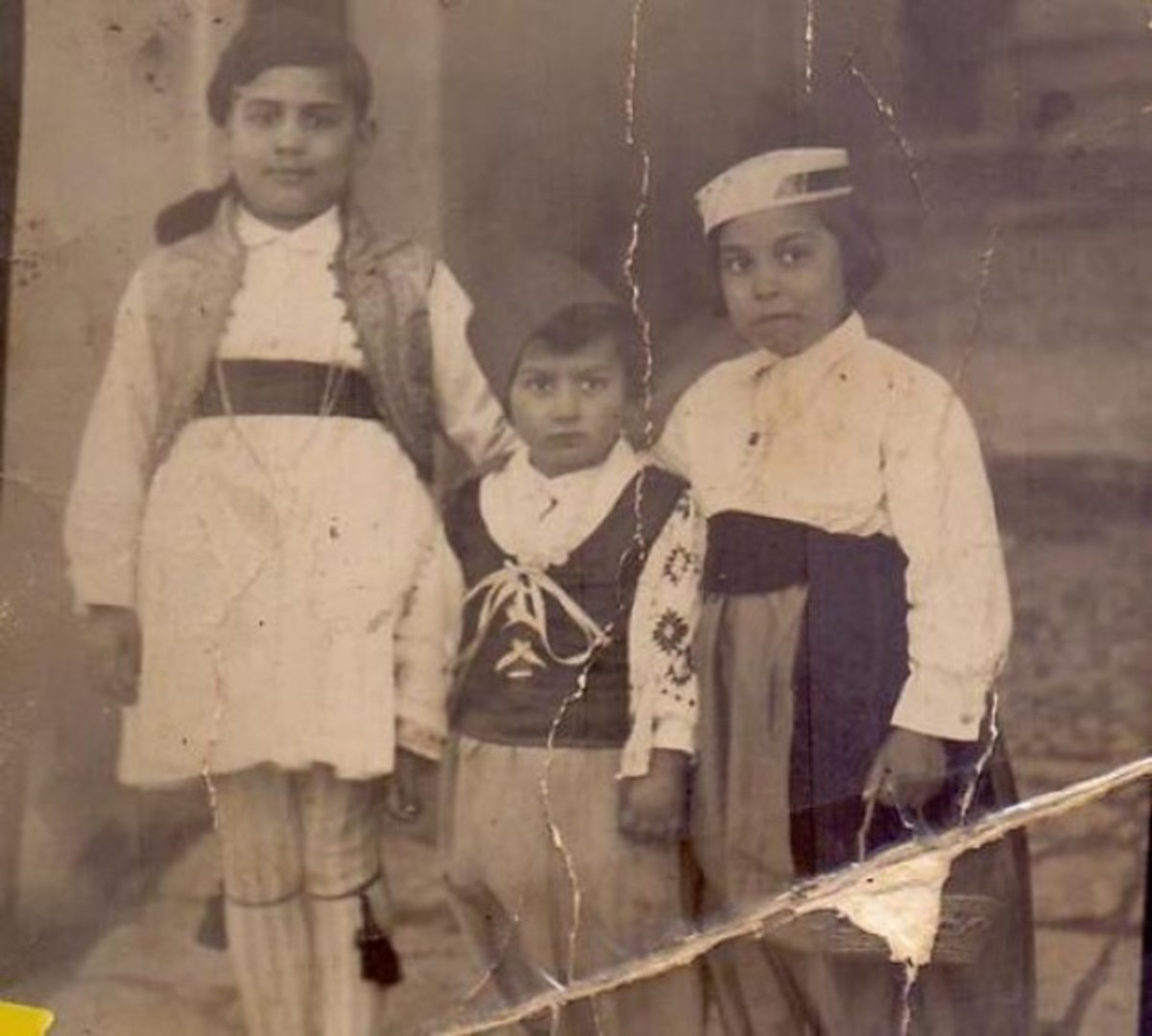 Συγκλονιστική ιστορία Ελλήνων Εβραίων: Έτσι «γλίτωσαν» την κόλαση του Άουσβιτς