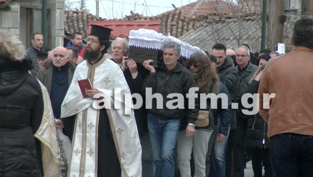 Καστοριά: Θρήνος στην κηδεία του δολοφονημένου οδηγού ταξί [pics, vid]