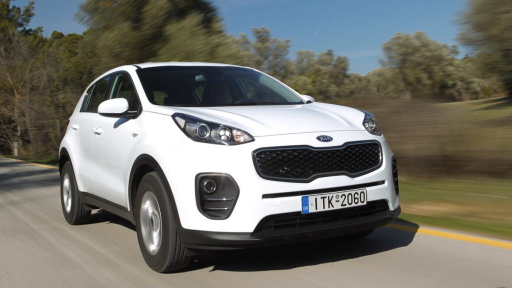 Δοκιμάζουμε το Kia Sportage με το μικρό κινητήρα ντίζελ και κίνηση στους εμπρός τροχούς [pics]