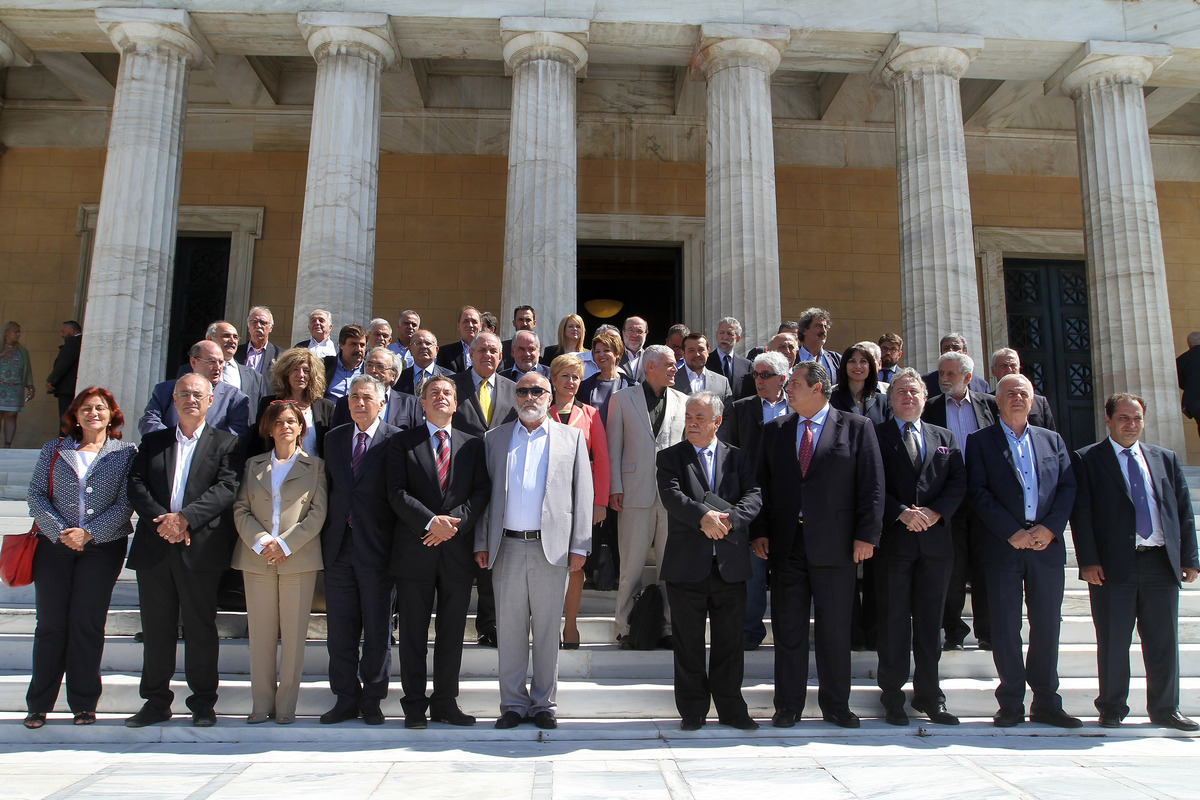 Το σχέδιο της κυβέρνησης για τις προγραμματικές δηλώσεις – Που στοχεύουν