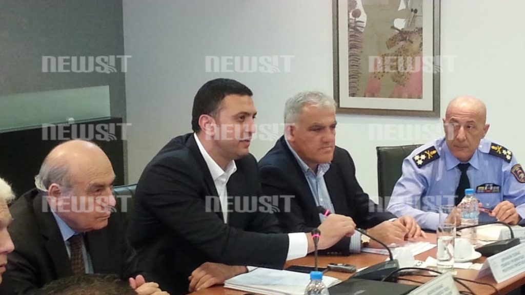 Ο Βασίλης Κικίλιας κατά την διάρκεια της σύσκεψης - Φωτό newsIT