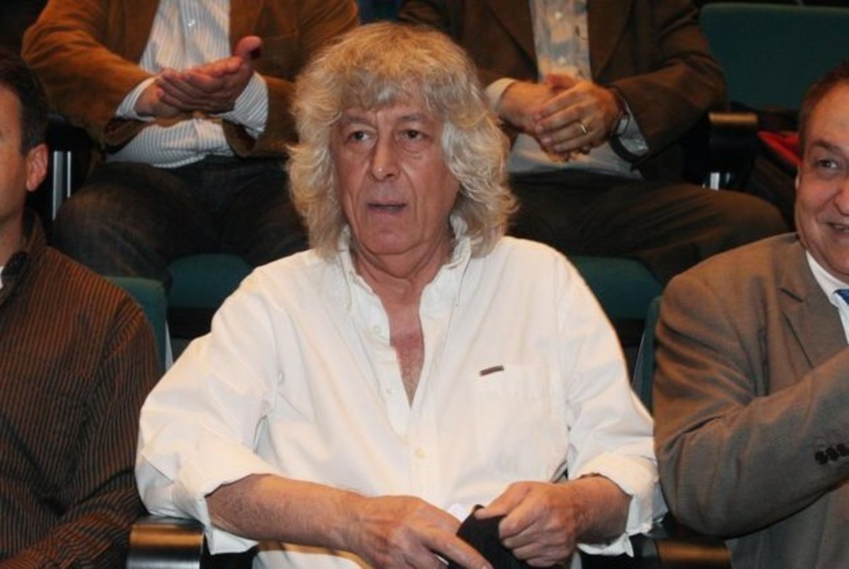 Θλίψη για το θάνατο του Λουκιανού Κηλαηδόνη – Το χρόνιο πρόβλημα υγείας που αντιμετώπιζε