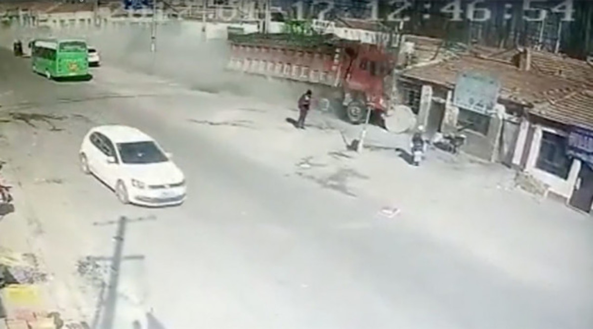 Πολύνεκρο δυστύχημα στην κάμερα