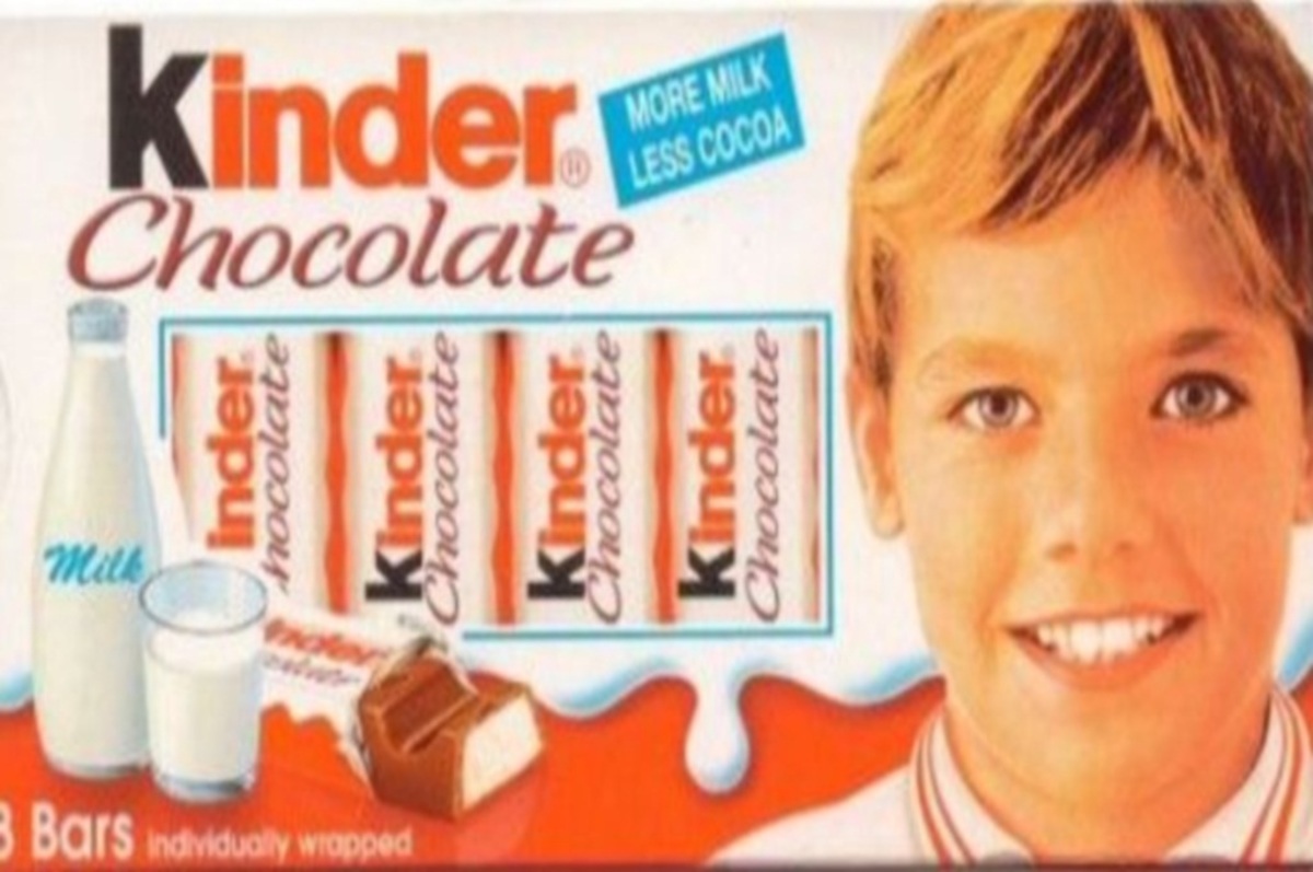 Πως είναι σήμερα το αγοράκι της Kinder;