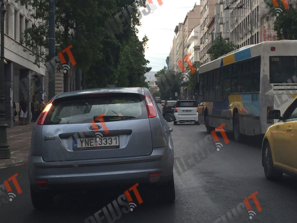 Κόλαση στους δρόμους εξαιτίας της βροχής! [pics]