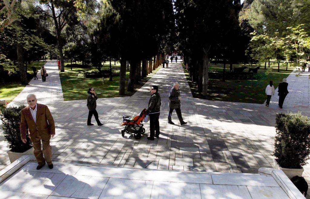 Ανοιχτός κάθε Κυριακή ο κήπος του Προεδρικού Μεγάρου