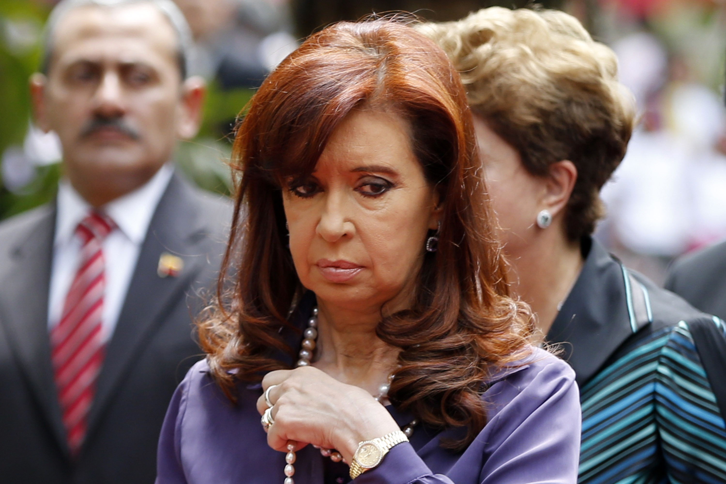 “Τρέχουν” να σώσουν την Αργεντινή από τη χρεοκοπία