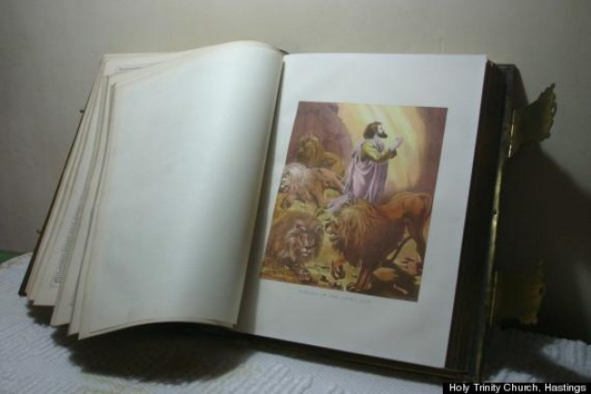 Ιερόσυλος επέστρεψε τα κλοπιμαία 40 χρόνια μετά