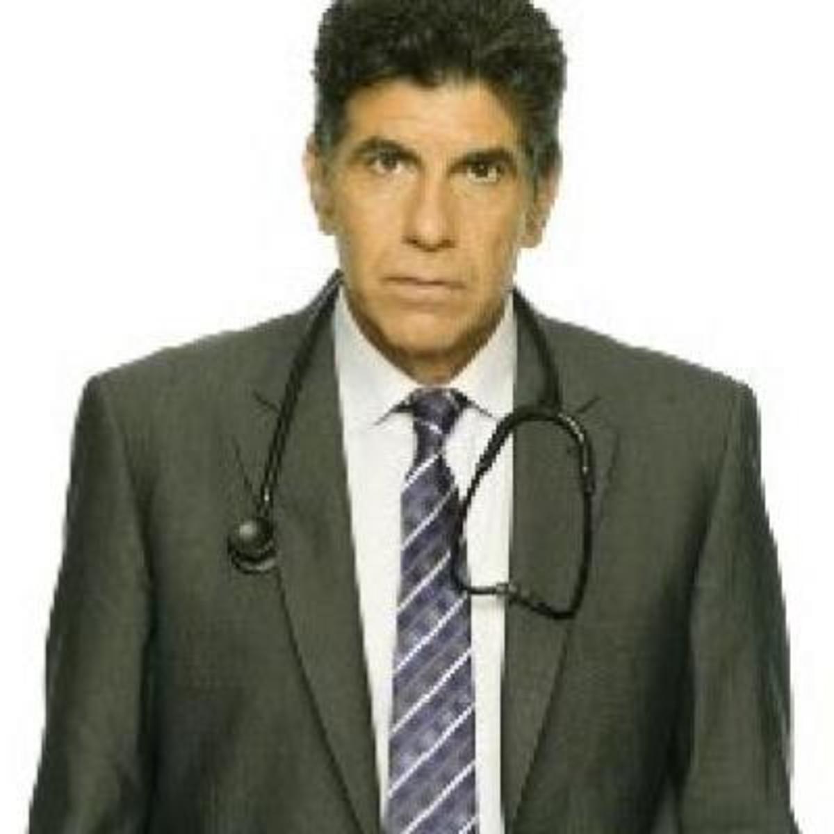 Μπέζος: ” Το μόνο κοινό που έχει η “Κλινική περίπτωση” με το “Καφέ” είναι ότι και τα δύο γυρίστηκαν στην επαρχία