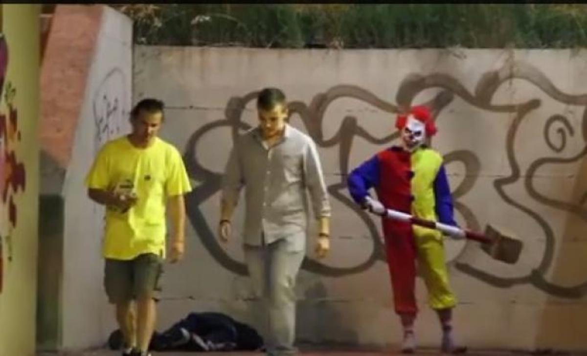 Ανατριχιαστική φάρσα με κλόουν δολοφόνο!