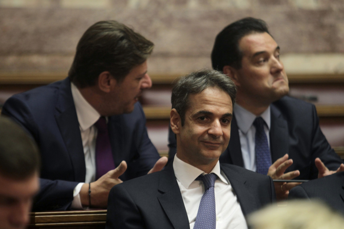 Τελικά, ποιον στηρίζει η Ντόρα; Μέσα στην Κ.Ο. της Νέας Δημοκρατίας!
