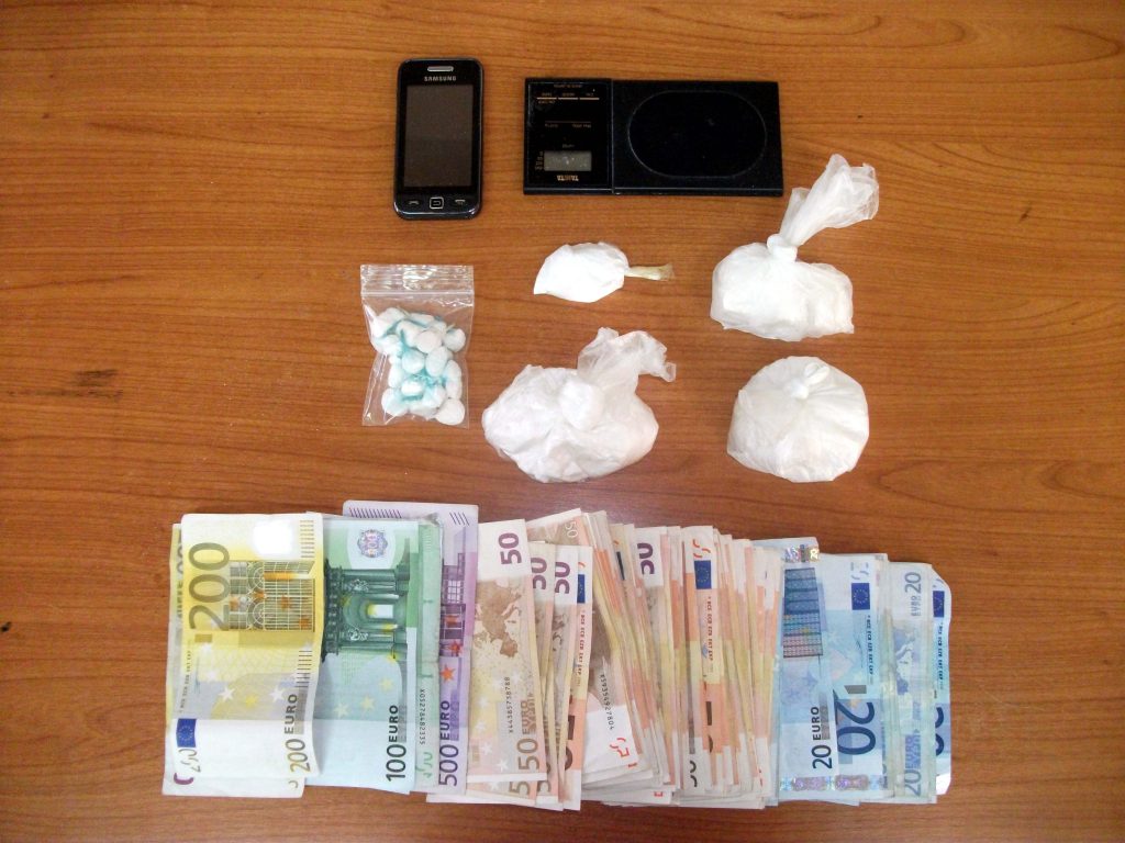 Εμπόριο κοκαΐνης στα Χανιά – Συνελήφθησαν δύο Αλβανοί