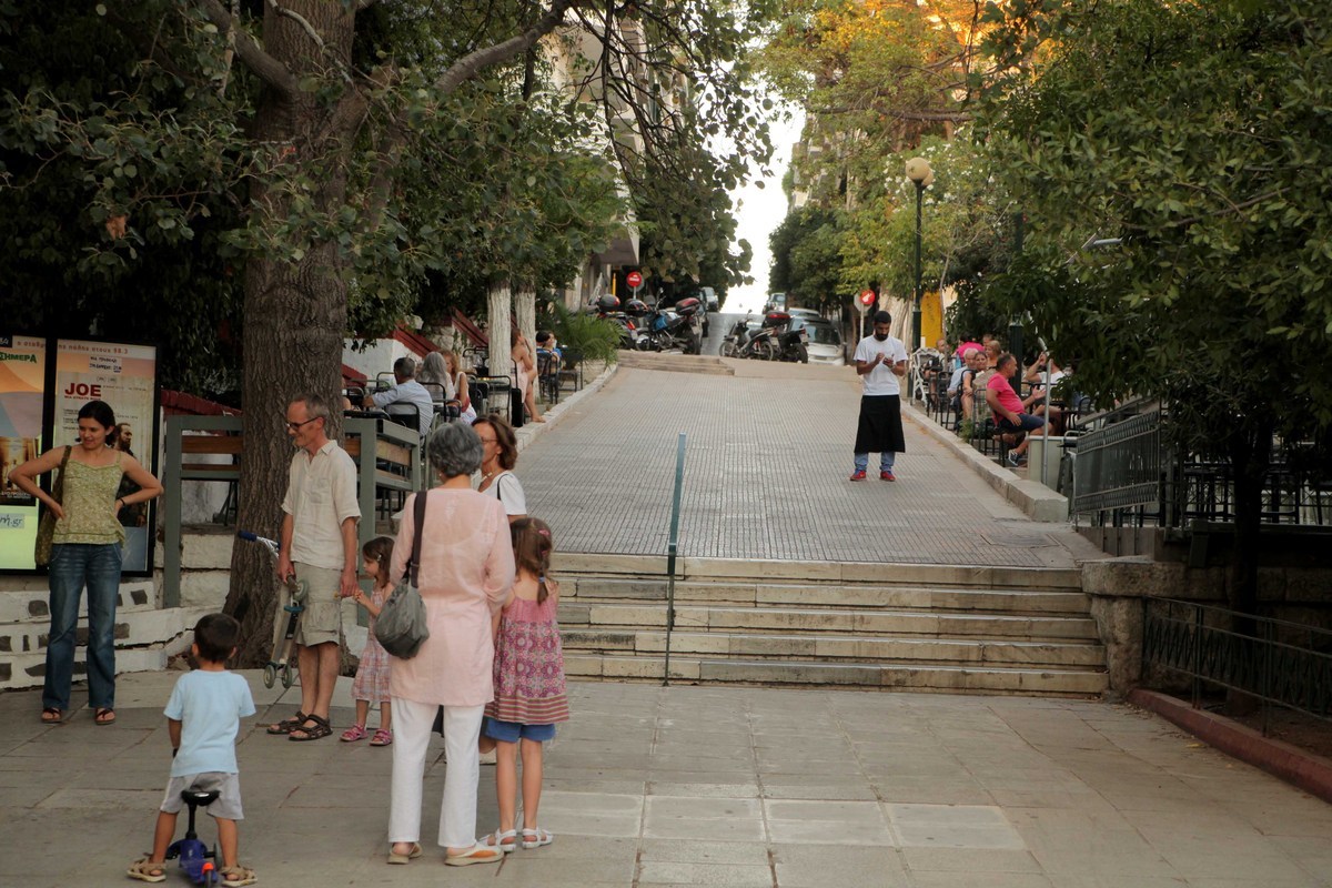 Κλειστοί όλοι οι δρόμοι το πρωί του Σαββάτου στο Κολωνάκι!
