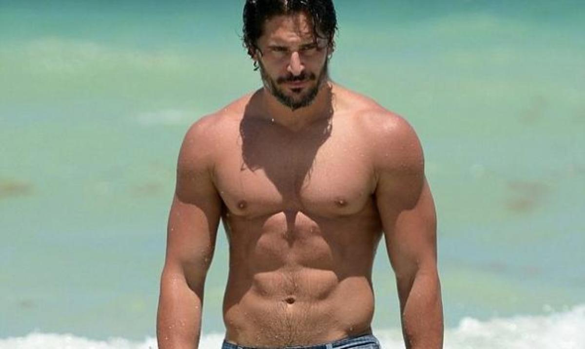 D. Moore: Αυτή είναι η απάντησή της στα ραντεβού του Ashton και της Μila!