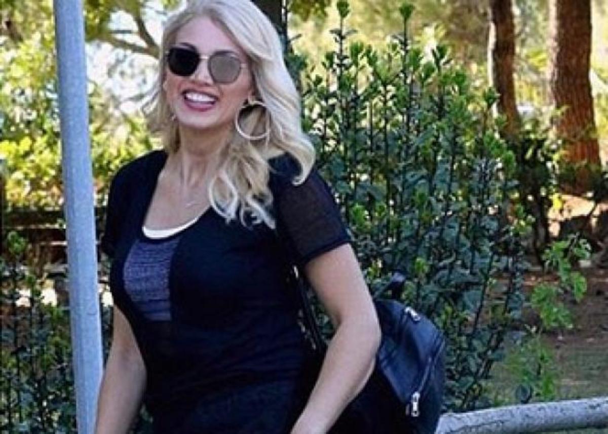Κωνσταντίνα Σπυροπούλου: Το “έριξε” στο θαλάσσιο σκι και στο τρέξιμο!