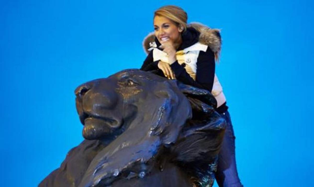 Κωνσταντίνα Σπυροπούλου: Έφυγε για Βαρκελώνη! Φωτογραφίες