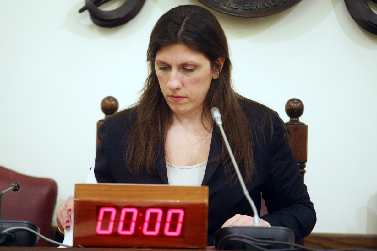 Χαμός ξανά με την Κωνσταντοπούλου στη Βουλή – Διάλογοι “φωτιά” με Λουκούδη και Μητσοτάκη