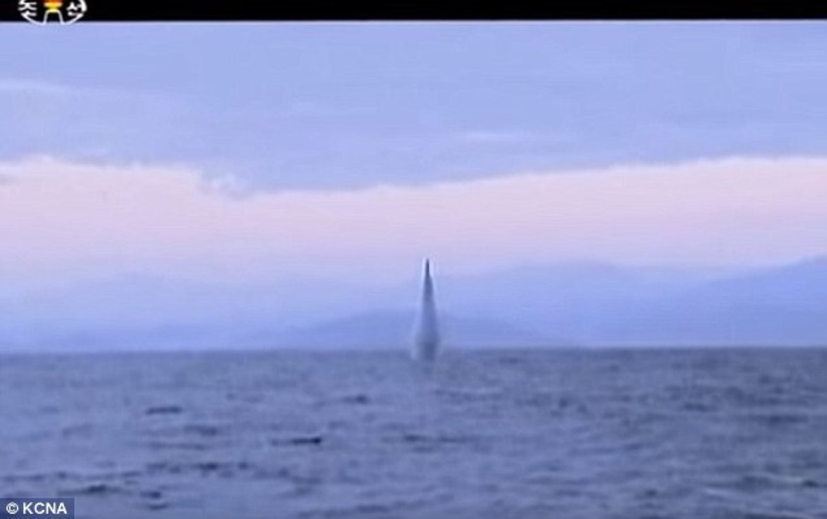 Βόρεια Κορέα: Γελάει ο κόσμος για την βόμβα υδρογόνου! Έκαναν μοντάζ με πύραυλο του 2014