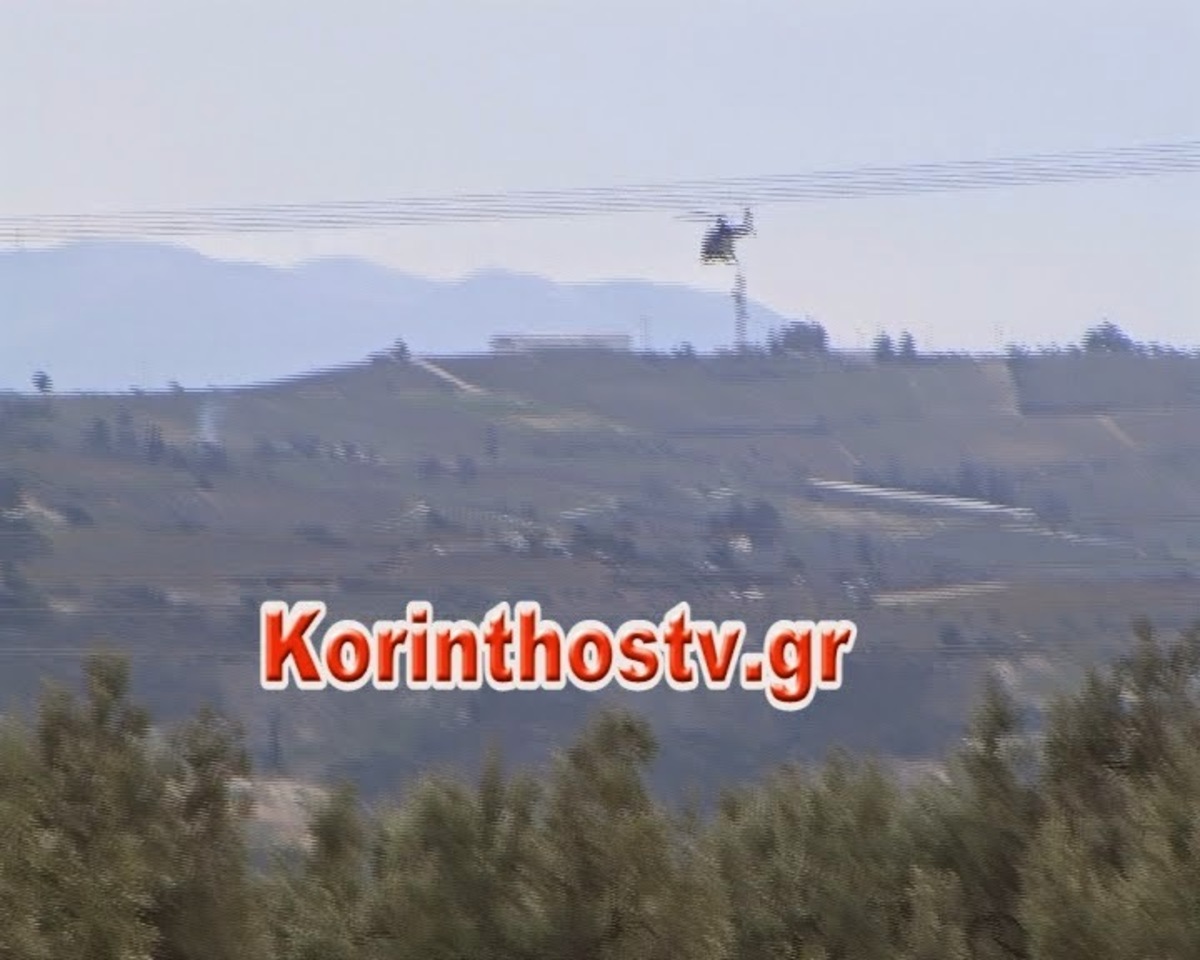 ΦΩΤΟ: Ανθρωποκυνηγητό για τον εντοπισμό του γιου της δολοφονημένης γυναίκας στη Βούλα