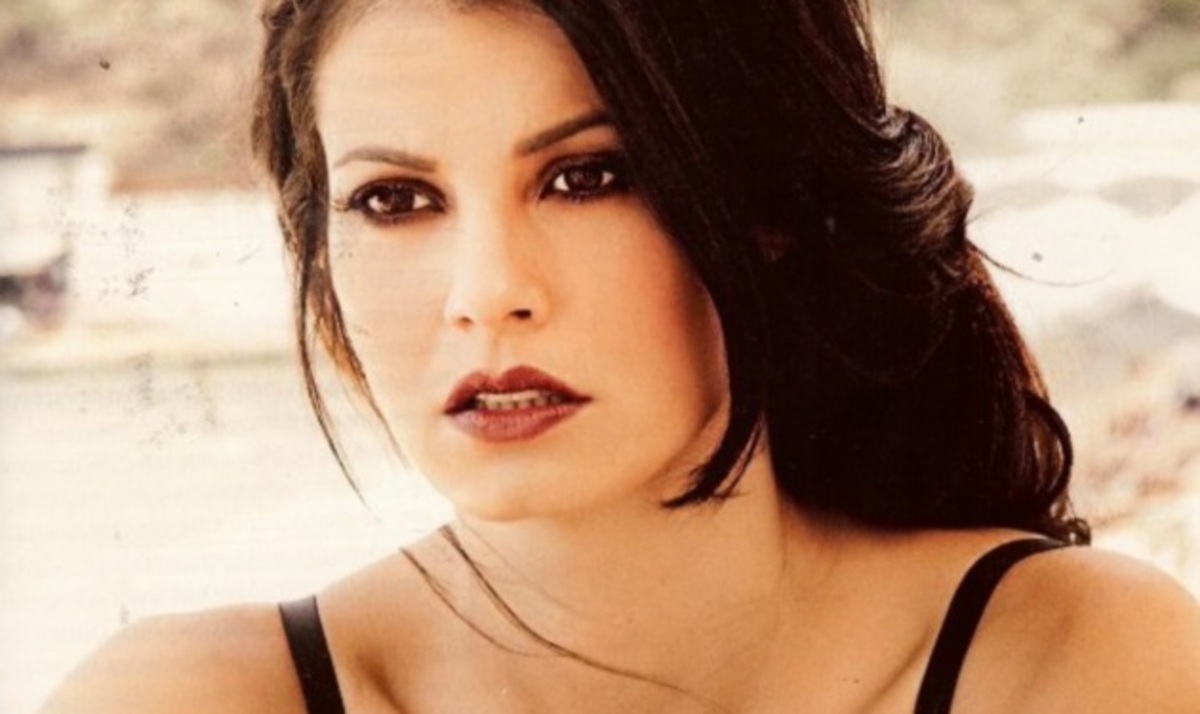 Μαρία Κορινθίου στην Τατιάνα: Η ζήλεια, οι διακοπές με Λιάγκα- Σκορδά και ο “Όρκος Σιωπής”