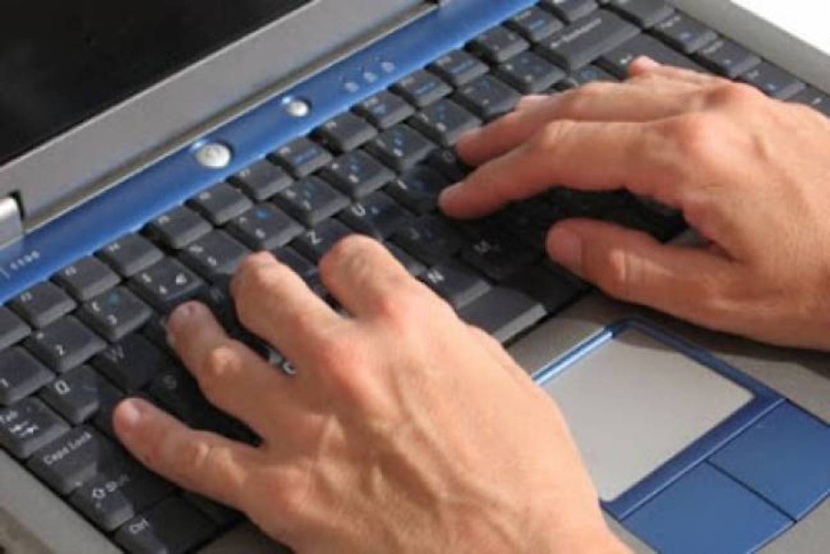 Κως: Στρατιωτικός παρενοχλούσε ανήλικες μέσω Facebook
