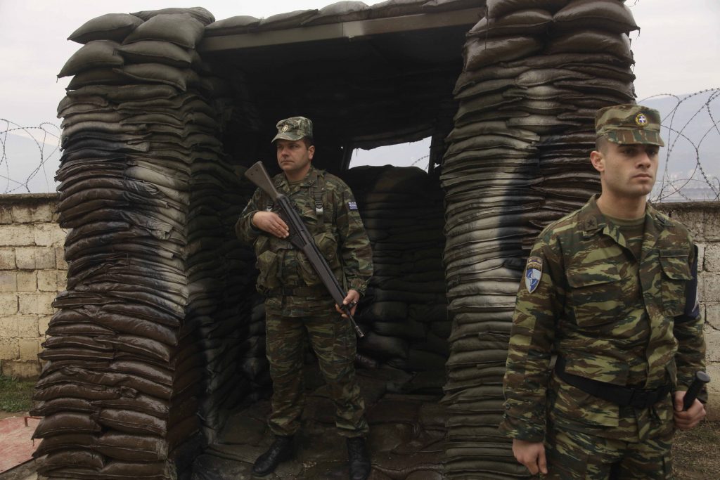 Απλήρωτοι οι Έλληνες στρατιωτικοί στο Κόσσοβο από το Δεκέμβριο!