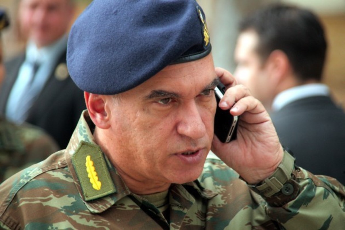 ΠΝΠ για τα μισθολογικά του Α/ΓΕΕΘΑ Μιχαήλ Κωσταράκου!