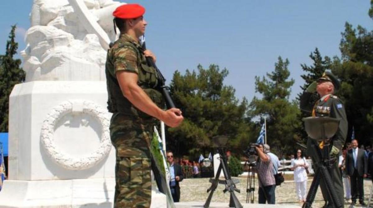 Τι απαντά ο Α/ΓΕΕΘΑ για την “αναδιοργάνωση” των βουλευτών