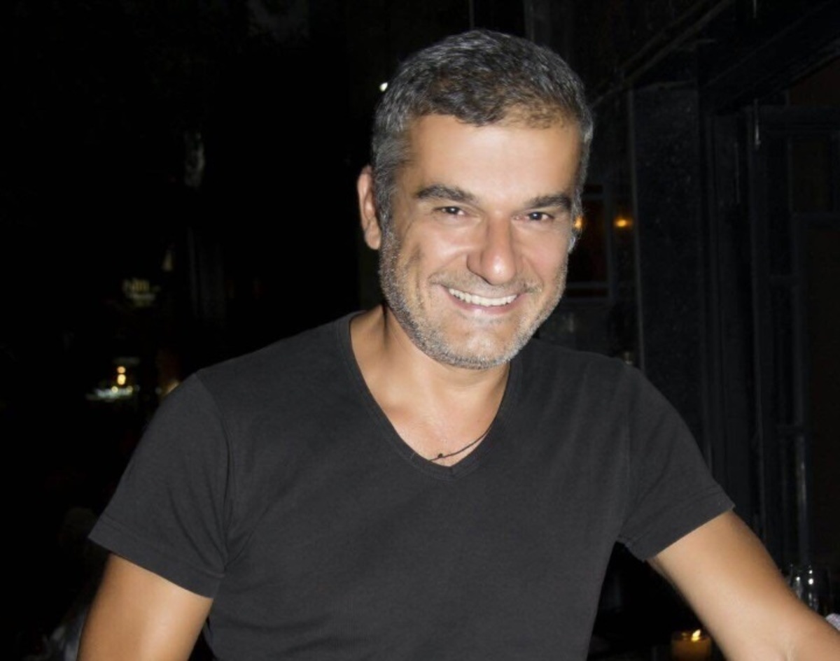 Κώστας Αποστολάκης για Mega: «Πρέπει να ντρέπονται…»