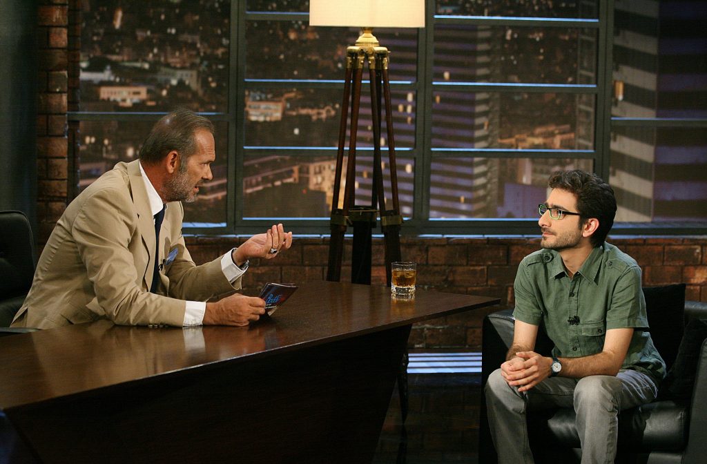 Ποιους… καίει ο Κωστόπουλος;