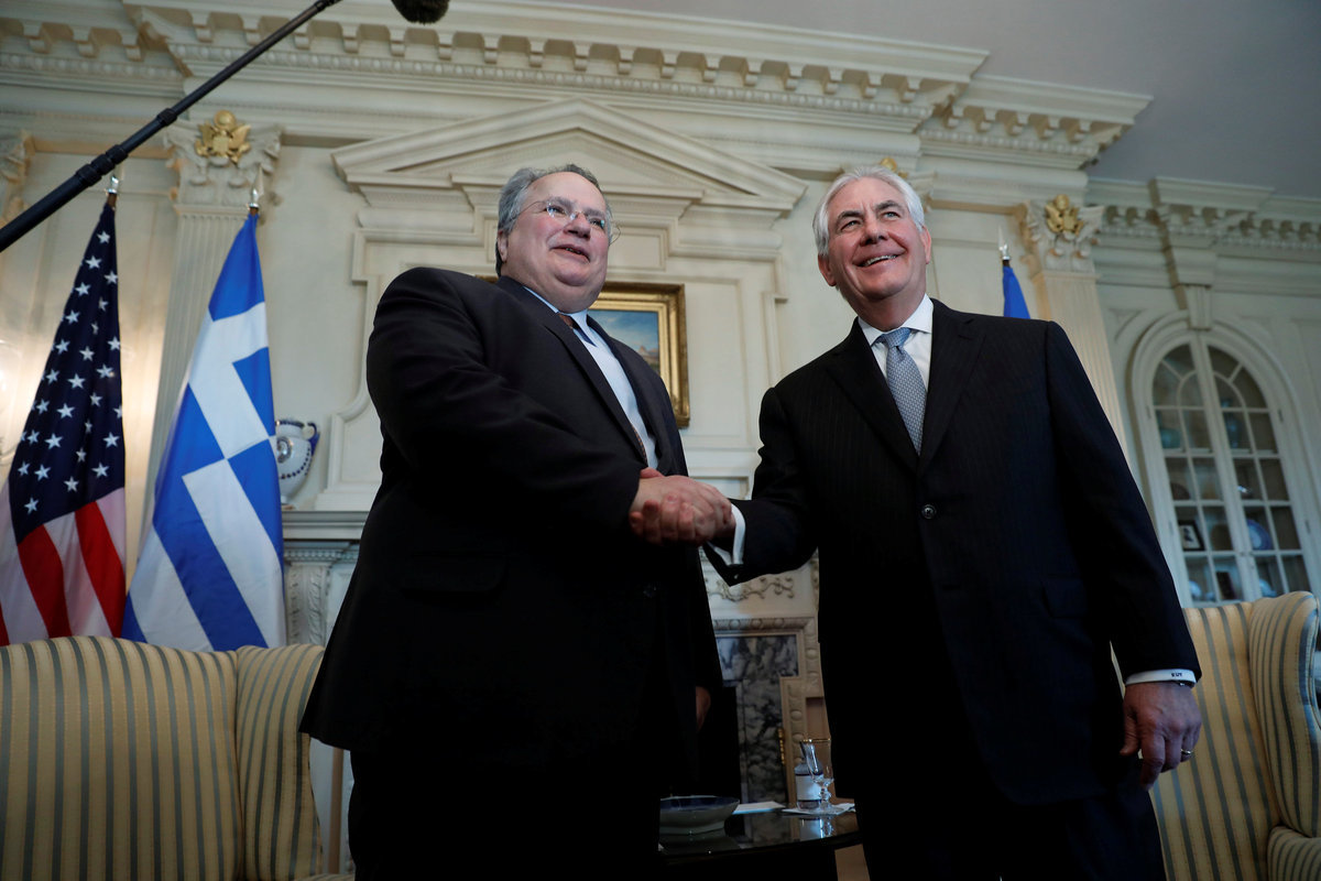 Άδειασμα Κοτζιά σε Κατρούγκαλο: «Ο Έλληνας Υπουργος Εξωτερικών δεν μιλάει πριν τεθούν συγκεκριμένες αιτήσεις»
