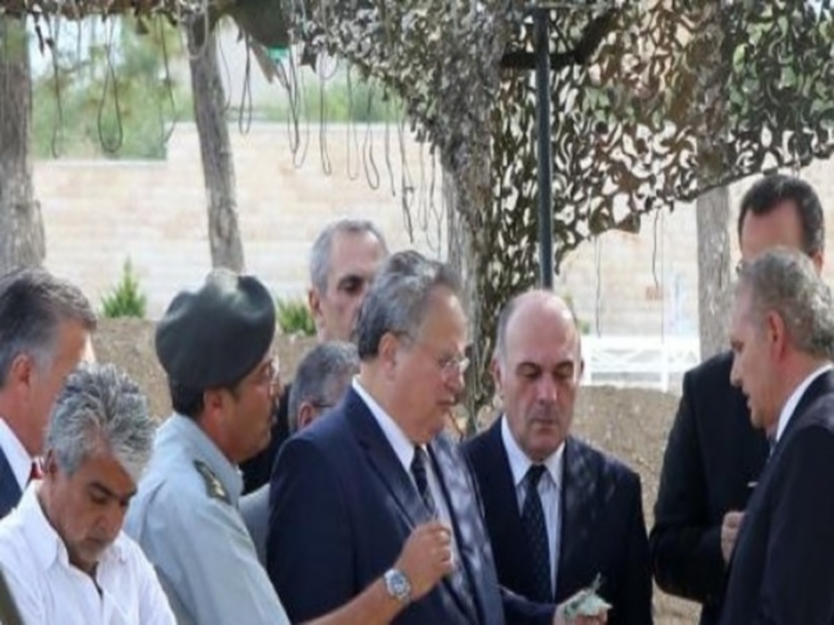 Ο Κοτζιάς στον τόπο ανασκαφής του Νοράτλας: “Εδώ συμπυκνώνεται όλη η τραγωδία του Ελληνισμού!”