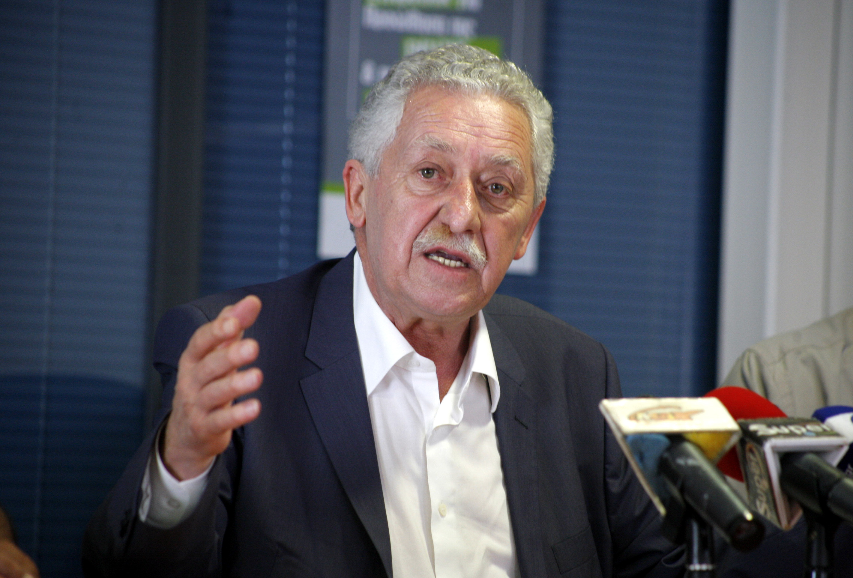 ΔΗΜΑΡ: Η Χρυσή Αυγή “τρομοκρατεί” τις γειτονιές της Αθήνας