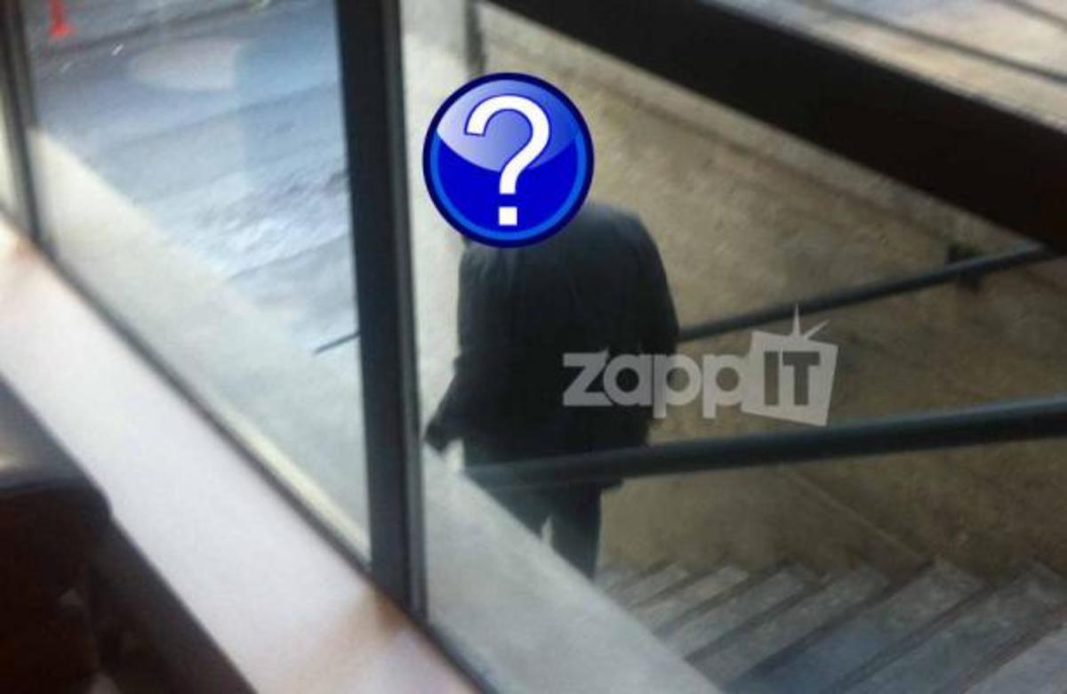 Παρουσιαστής του ΑΝΤ1, μετά την παρουσίαση του νέου προγράμματος, έφυγε από την πίσω πόρτα!