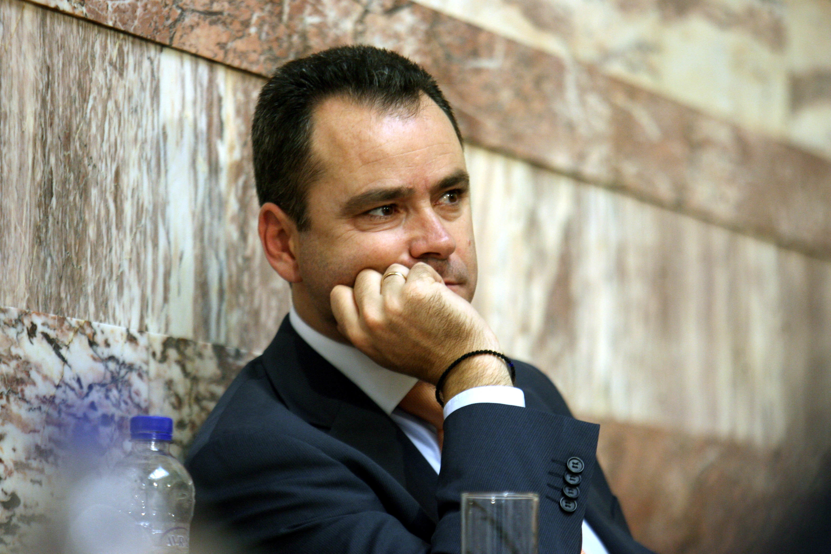 Κουκοδήμος σε Θεοχάρη: Χαρούλη, ο Τσίπρας θα σε «καθαρίσει» αμέσως