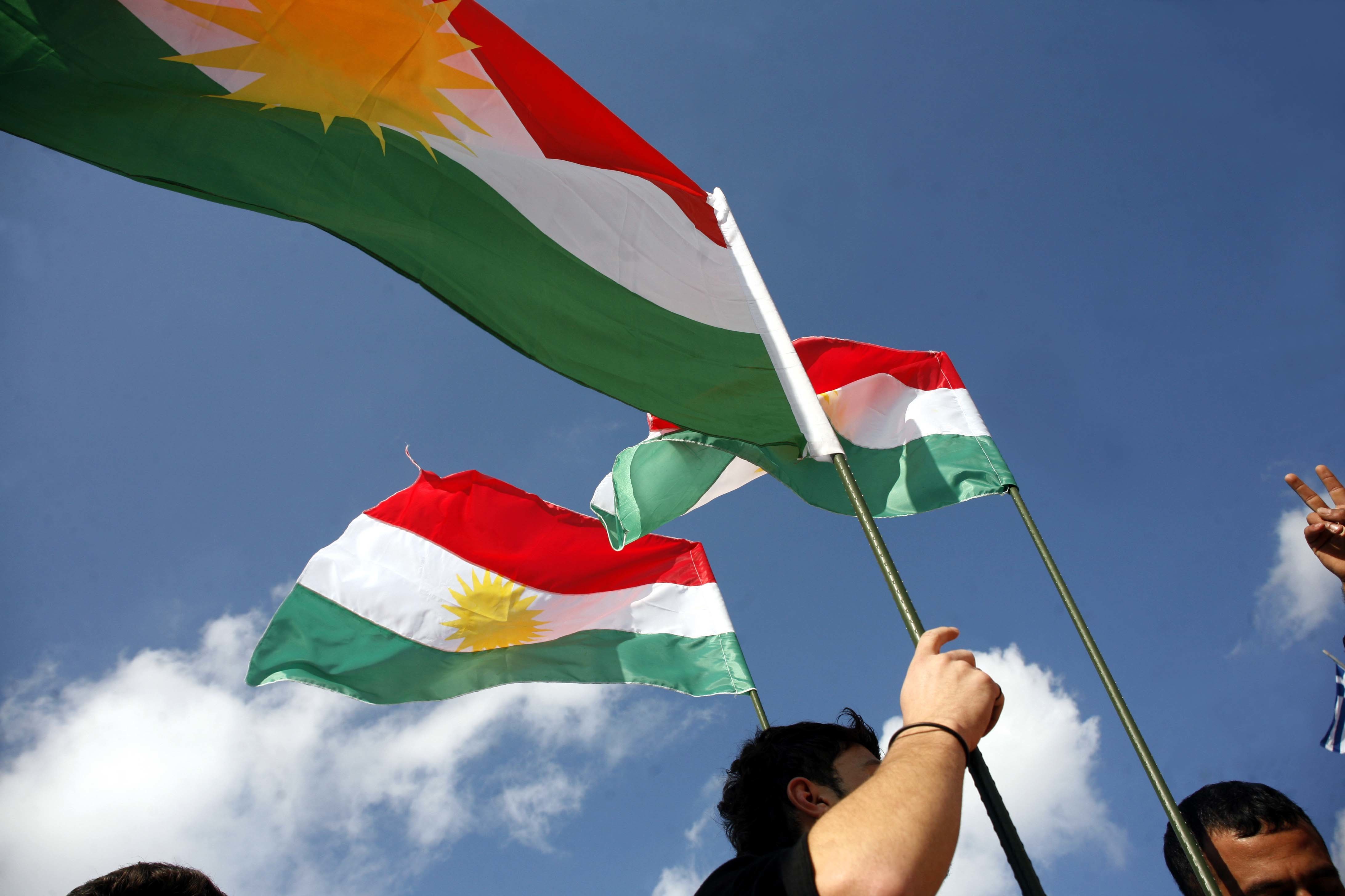 Συλλήψεις 16 Κούρδων γιατί πετούσαν αυγά στην τουρκική πρεσβεία