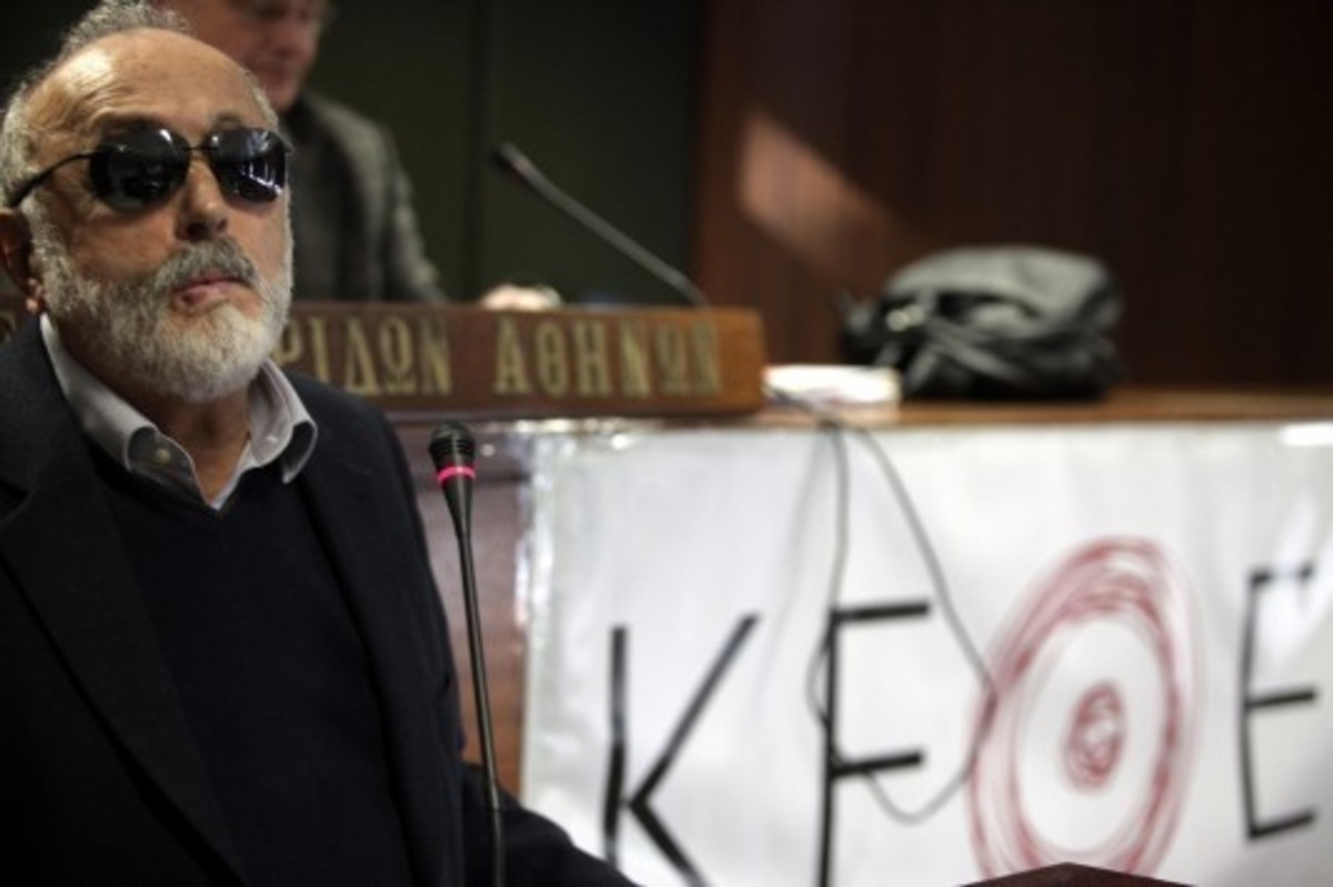 Κουρουμπλής στις φαρμακευτικές: Το πάρτι δεν θα συνεχιστεί