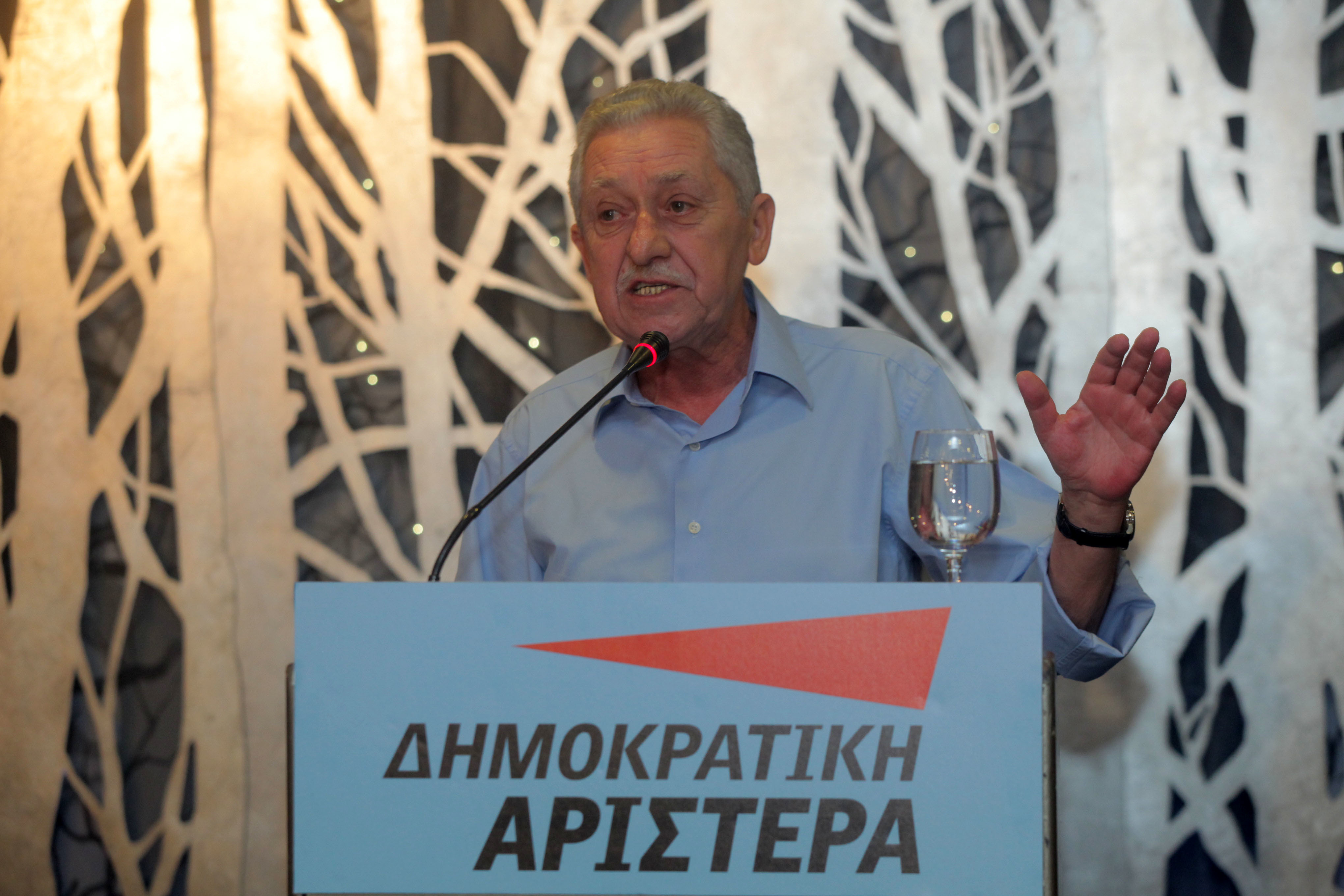 ΔΗΜΑΡ: “Ναι” στα φάρμακα, “όχι” σε προϋπολογισμό και υποβρύχια