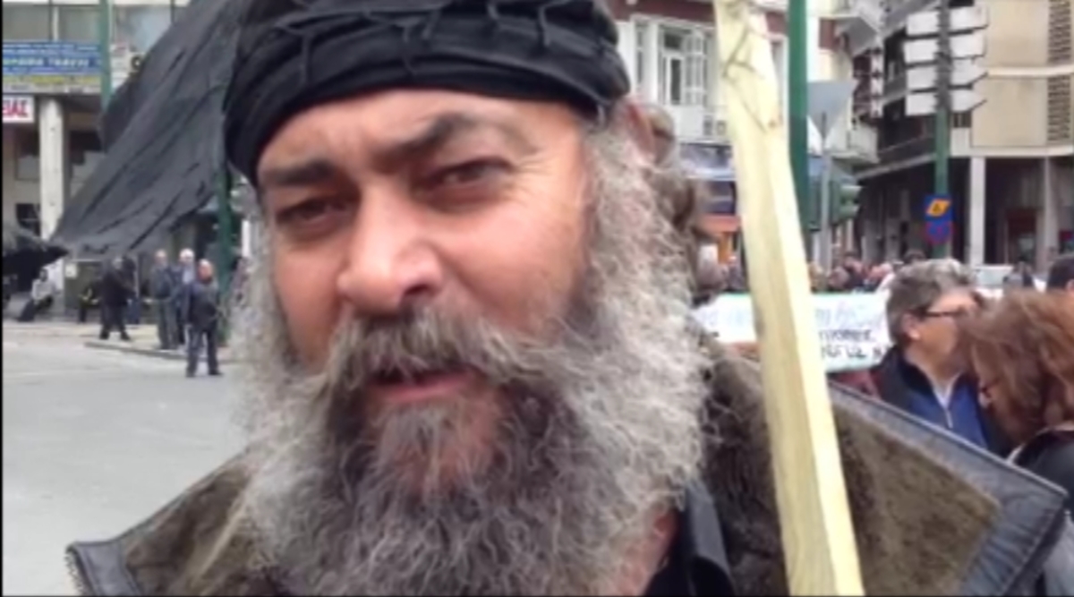 ”Καταστραφήκαμε από τις κυβερνήσεις”