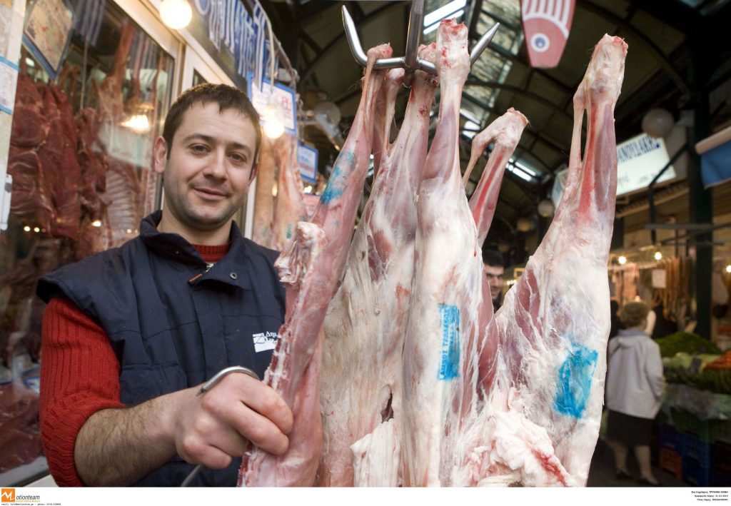 Έρχεται φόρος για το κρέας και το γάλα