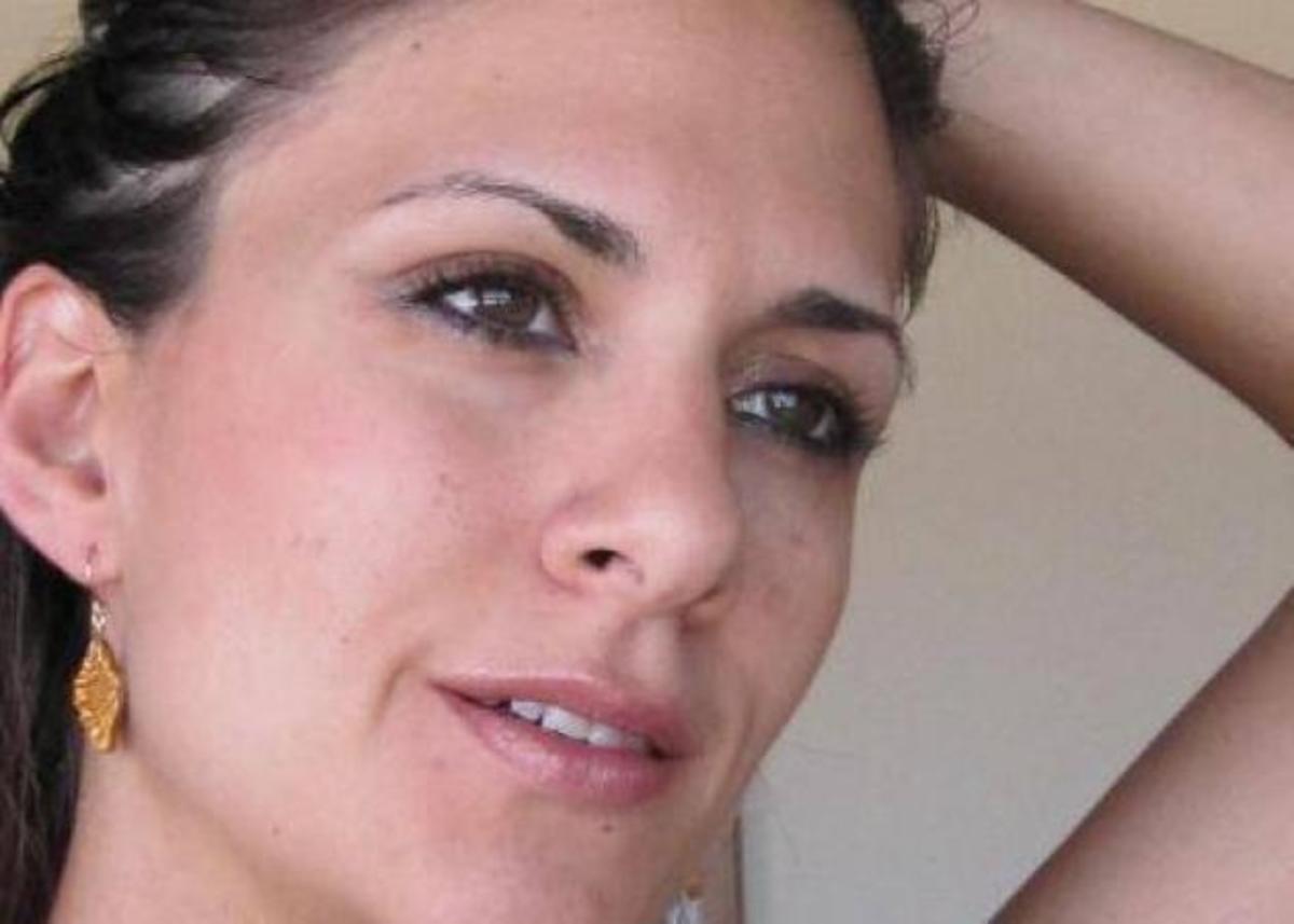 Τι λέει η σύζυγος του Γιώργου Μουκίδη, μετά τα απίστευτα που έγραψε για εκείνη στο facebook ο συνθέτης