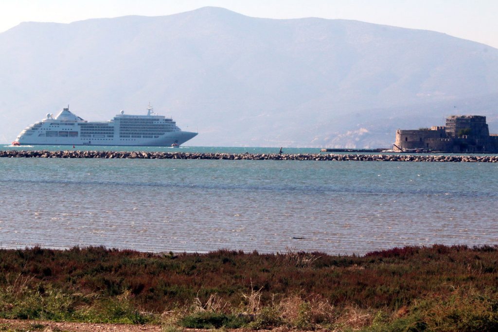 Τουλάχιστον 24 εκατ. επιβάτες αναμένεται το 2016 να ταξιδέψουν με κρουαζιερόπλοιο