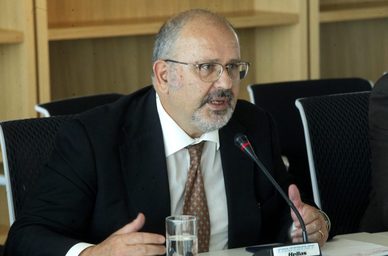 Νέος κοινοβουλευτικός εκπρόσωπος στον ΣΥΡΙΖΑ ο Νίκος Ξυδάκης