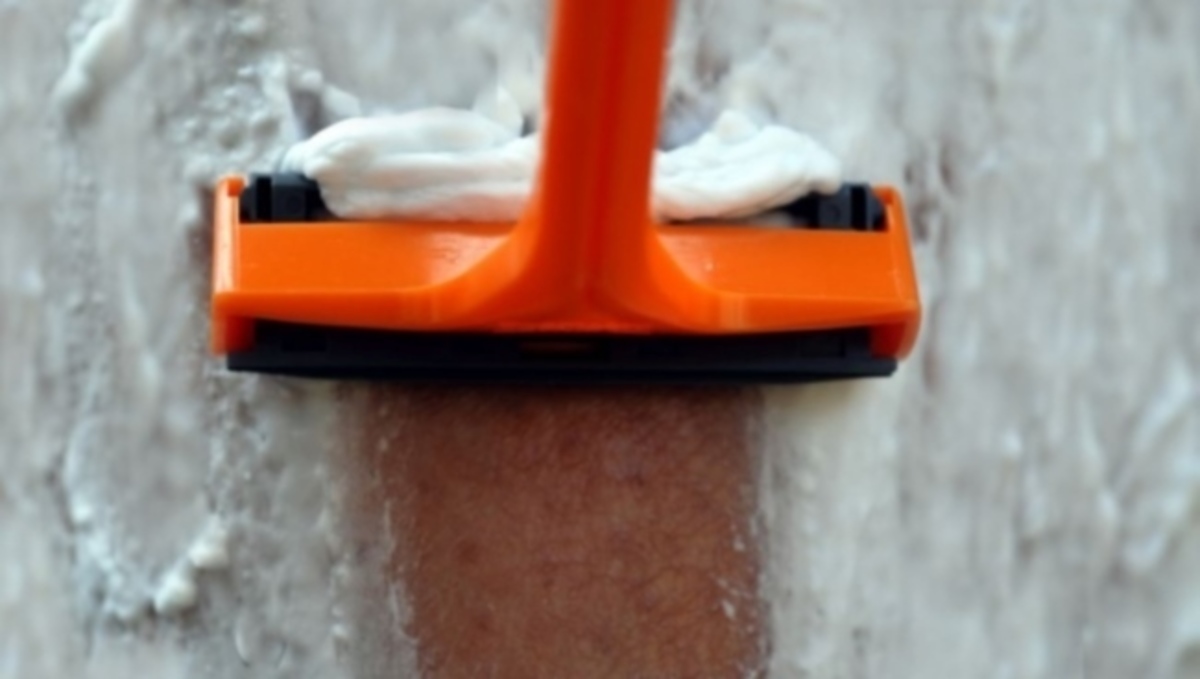 Γιατί πρέπει να ΜΗΝ ξυρίζεστε «κόντρα» (ΒΙΝΤΕΟ)