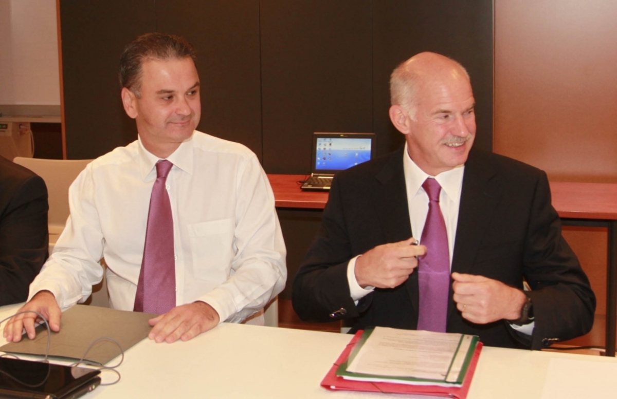 Τα χαμόγελα πάγωσαν λίγη ώρα αργότερα στην εισήγηση το κ. Ξυνίδη ΦΩΤΟ EUROKINISSI