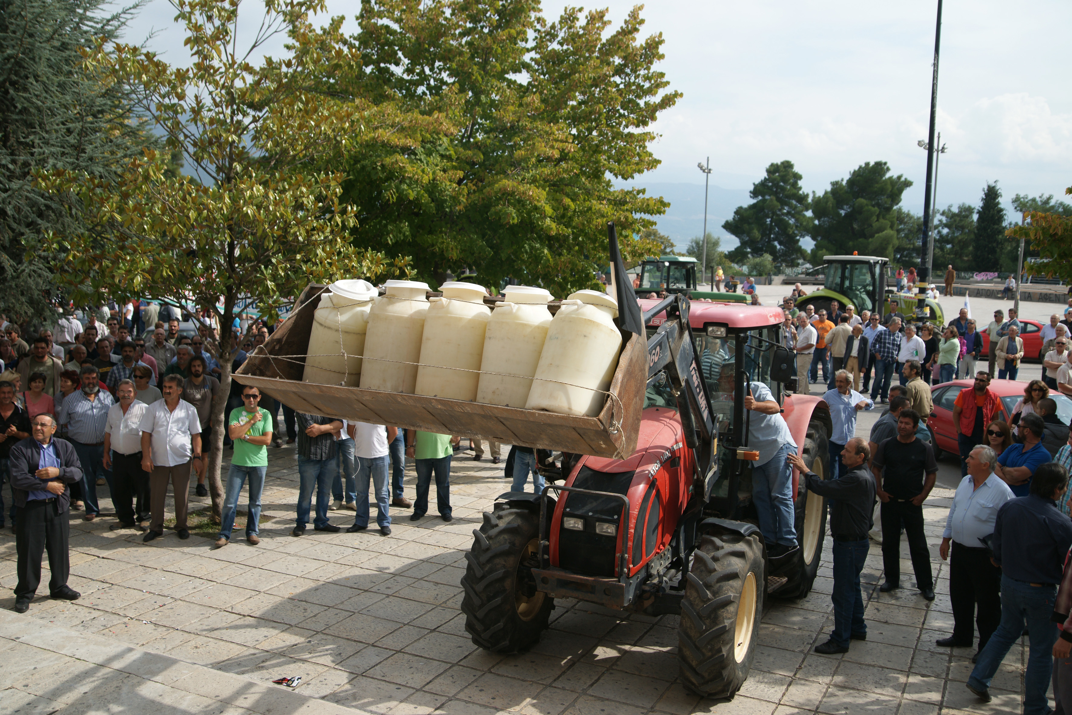 Με 30 εκατ. ευρώ ενισχύονται κτηνοτρόφοι